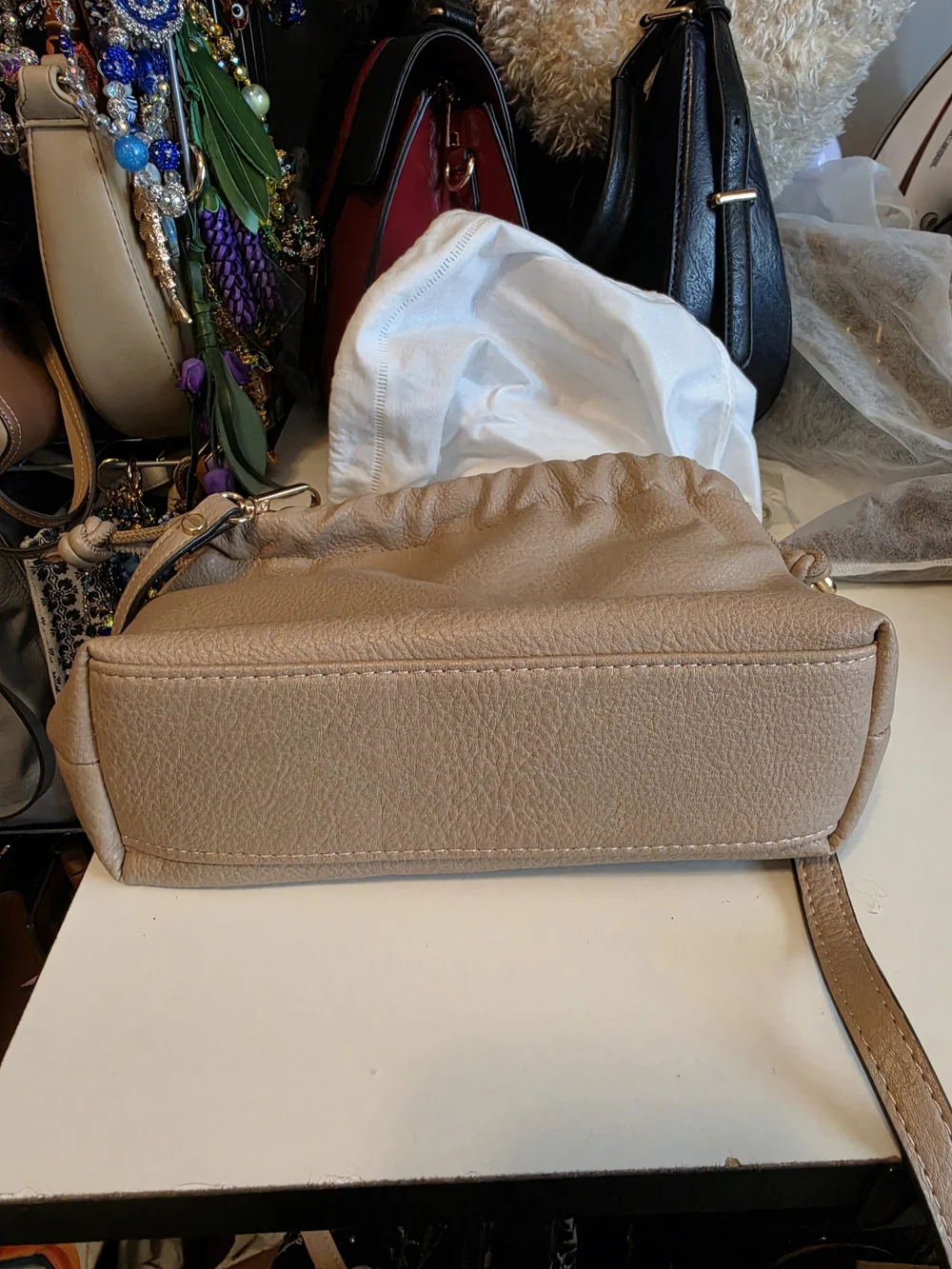 Mali + Lili Women’s Drawstring Shoulder Bag - Beige
